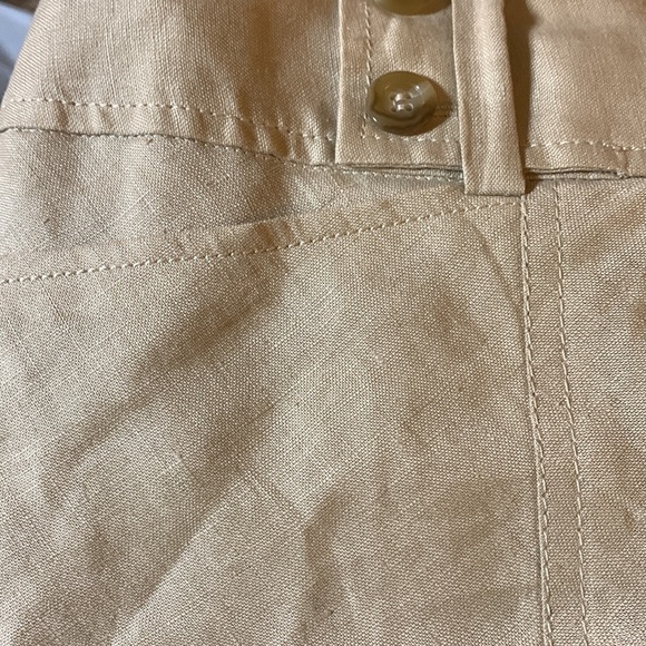 Ann Taylor 100% Linen Skirt, hidden side zipper, 2 front pockets, good condition - Picture 3 of 5